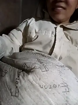 Snapshot of vesla-2k chatting on March 9, 1:59 pm vesla-2k online show from March 9, 1:59 pm