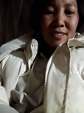 Snapshot of vesla-2k chatting on March 11, 11:22 pm vesla-2k online show from March 11, 11:22 pm