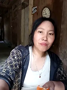 Snapshot of vesla-2k chatting on March 18, 2:04 am vesla-2k online show from March 18, 2:04 am