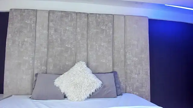 VictoriaCherry online show from February 7, 3:10 am