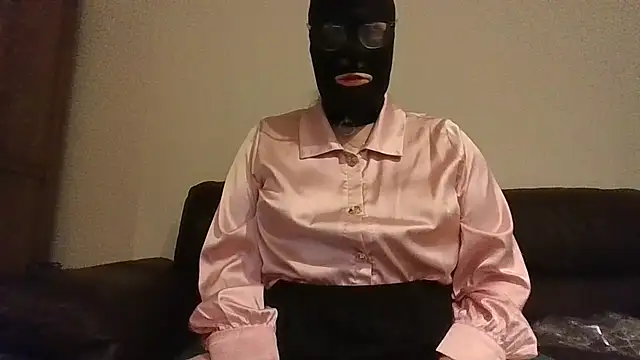 Snapshot of mariasatinxxx chatting on February 5, 7:40 pm mariasatinxxx online show from February 5, 7:40 pm