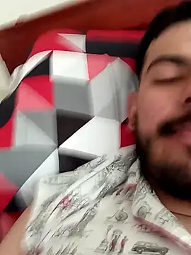 Snapshot of Mateotubbe chatting on January 17, 12:32 pm Mateotubbe online show from January 17, 12:32 pm