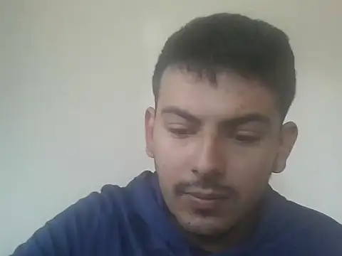 Snapshot of Mateotubbe chatting on March 11, 10:05 pm Mateotubbe online show from March 11, 10:05 pm