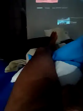 Snapshot of osmar26 chatting on March 26, 11:21 pm osmar26 online show from March 26, 11:21 pm