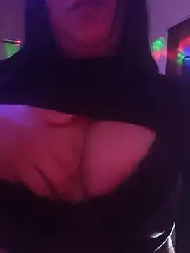 Snapshot of daaibabyxxx chatting on May 27, 12:02 pm daaibabyxxx online show from May 27, 12:02 pm