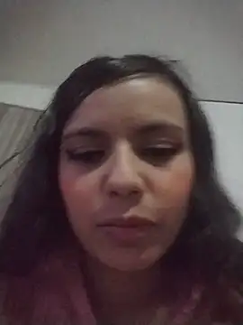 cinthia2011 online show from April 4, 12:20 am