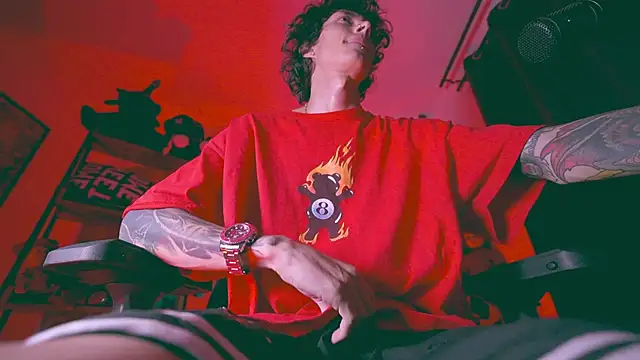 Olliver   y online show from July 24, 3:26 am