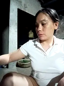 vanvan005 online show from March 4, 1:06 pm