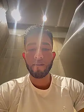 liam bronw online show from June 21, 8:33 pm