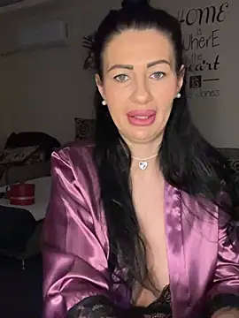 IRISWHITE17 online show from February 20, 6:26 am