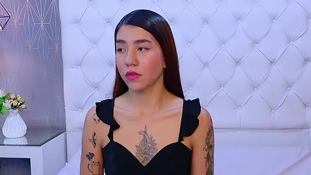 VioletFroost online show from February 3, 2:53 am