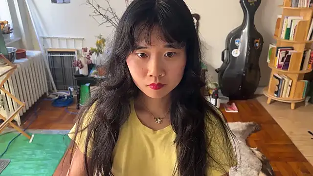 Snapshot of chiloschista chatting on April 6, 5:58 pm chiloschista online show from April 6, 5:58 pm