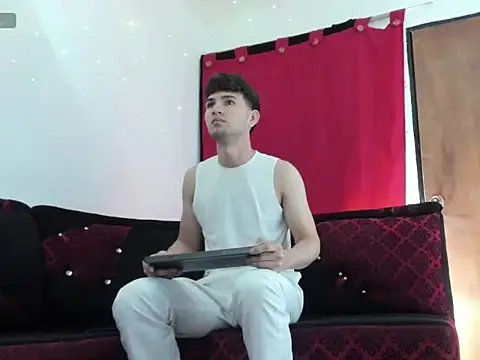 camilo model online show from January 15, 6:55 pm