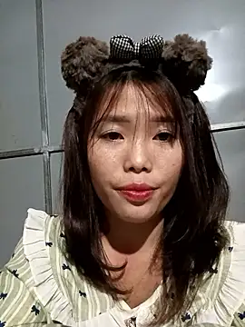 Happy sweet1 online show from January 11, 2:11 pm