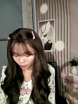 Happy sweet1 online show from February 6, 1:25 pm