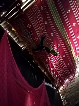 Snapshot of queenneha69 chatting on March 5, 9:05 am queenneha69 online show from March 5, 9:05 am