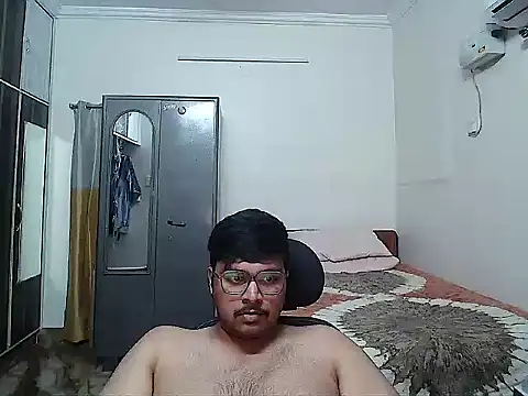 maxi23932 online show from April 30, 11:49 am