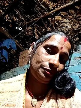 Hot bhi38 online show from February 9, 8:46 pm