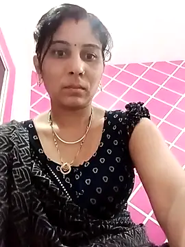 Snapshot of Hot_ree85 chatting on March 11, 6:41 am Hot ree85 online show from March 11, 6:41 am