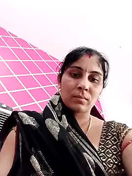 Snapshot of Hot_ree85 chatting on April 9, 9:58 am Hot ree85 online show from April 9, 9:58 am