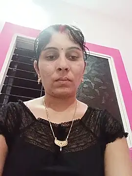Snapshot of Hot_ree85 chatting on May 24, 7:57 am Hot ree85 online show from May 24, 7:57 am