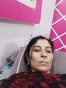 Snapshot of Hot_ree85 chatting on May 30, 3:14 am Hot ree85 online show from May 30, 3:14 am