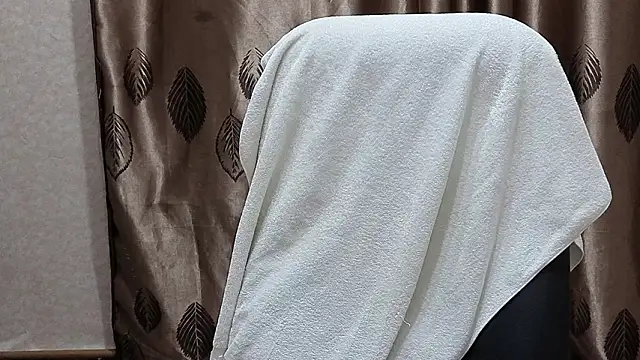 ShyDarko online show from February 4, 3:29 pm