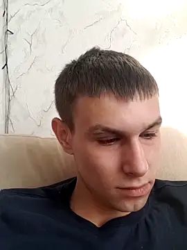 Snapshot of Alex_Will chatting on February 16, 4:19 am Alex Will online show from February 16, 4:19 am