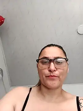 natalliecoopers online show from January 9, 11:57 am