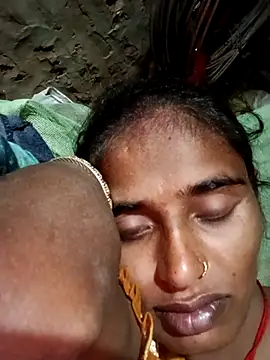 Snapshot of Jan_692 chatting on March 24, 8:58 pm Jan 692 online show from March 24, 8:58 pm