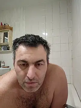 Snapshot of Hakfin666 chatting on January 6, 5:44 am Hakfin666 online show from January 6, 5:44 am