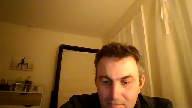 Snapshot of Hakfin666 chatting on April 20, 7:37 pm Hakfin666 online show from April 20, 7:37 pm