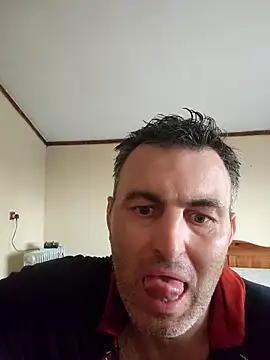 Snapshot of Hakfin666 chatting on June 2, 12:18 pm Hakfin666 online show from June 2, 12:18 pm