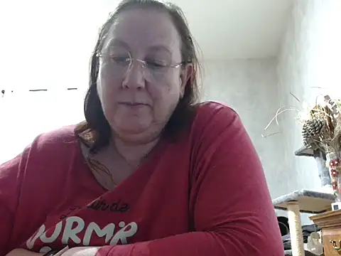 xmyriamx online show from March 17, 8:34 pm