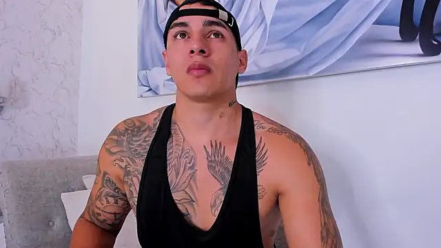 MassimoCo  online show from February 5, 9:47 am