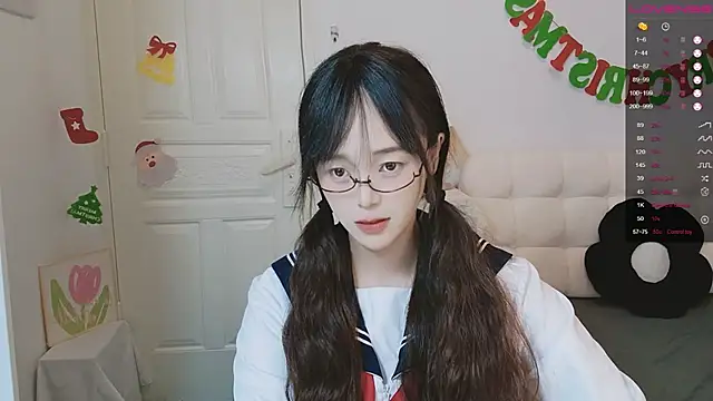 Snapshot of sunny-ly chatting on February 2, 2:38 pm sunny-ly online show from February 2, 2:38 pm