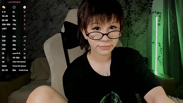 Snapshot of Necucubi02 chatting on May 29, 7:39 am Necucubi02 online show from May 29, 7:39 am