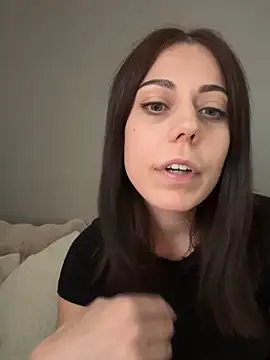 Luna licous online show from June 4, 5:19 pm