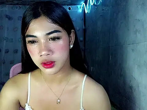 Snapshot of Margalona_ chatting on April 25, 7:55 pm Margalona online show from April 25, 7:55 pm