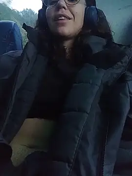 Snapshot of Dirty_Pink chatting on January 19, 9:02 am Dirty Pink online show from January 19, 9:02 am