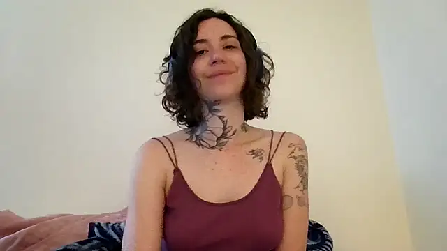 Snapshot of Dirty_Pink chatting on March 16, 9:57 am Dirty Pink online show from March 16, 9:57 am