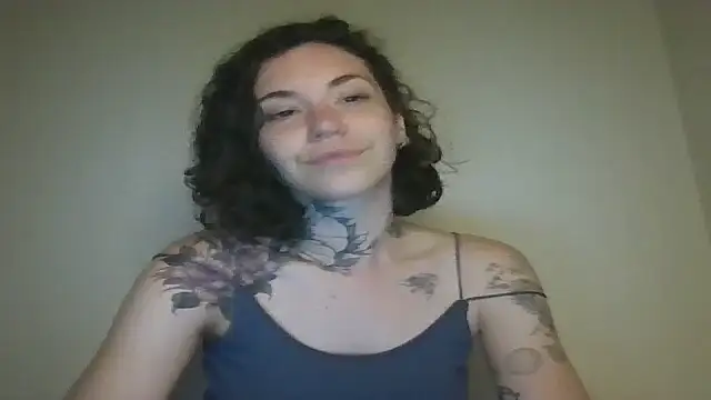 Snapshot of Dirty_Pink chatting on March 27, 9:47 pm Dirty Pink online show from March 27, 9:47 pm