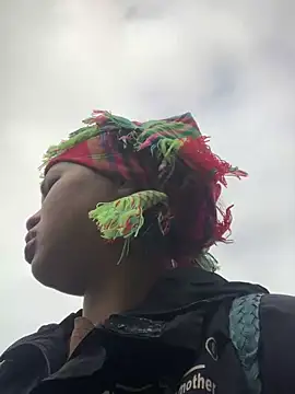 Minhkhue121 online show from January 17, 3:00 am