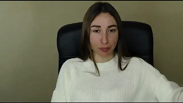 cammila horn online show from February 21, 6:42 pm