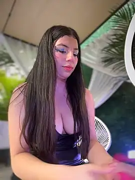 ShyDesireXXX online show from February 18, 9:22 pm