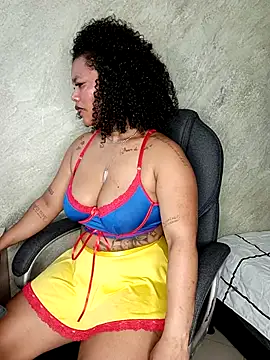 Snapshot of tanisha__lux chatting on July 26, 4:42 am tanisha lux online show from July 26, 4:42 am
