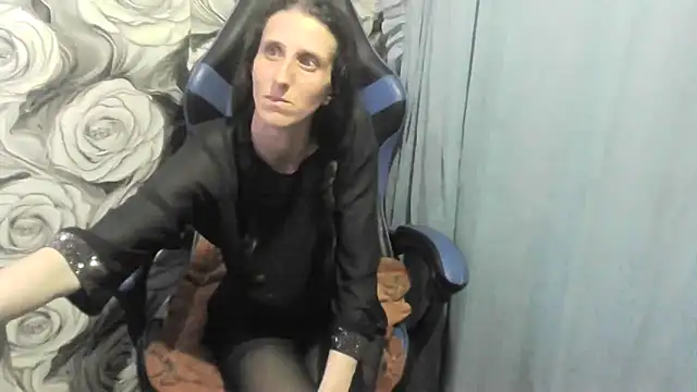 Snapshot of _wolfxsnowy_ chatting on March 28, 6:07 pm wolfxsnowy online show from March 28, 6:07 pm