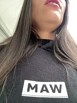 TaylorrHill online show from January 15, 7:17 pm