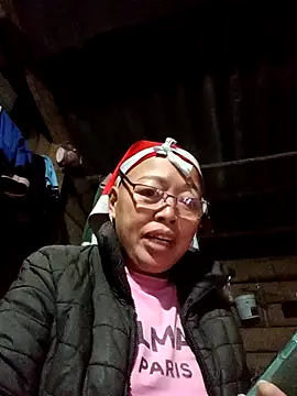 Agnes-baby online show from February 1, 11:31 am