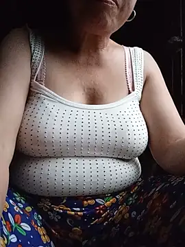 Agnes-baby online show from June 4, 11:16 am
